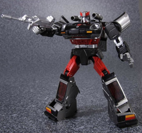 New MP 17 Prowl & MP 18 Bluestreak Weapon Accessory Revealed For Takara Tomy Masterpieces Image  (13 of 26)